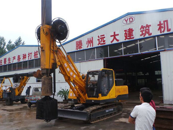 滕州市91香蕉视频下载污建筑机械厂履带式91香蕉视频在线观看国产
